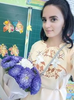 Заущенко  Анна  Олександрівна 